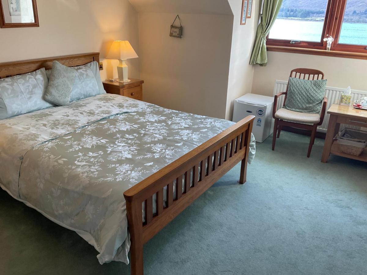 Ronaldsvoe Bed And Breakfast Fort William Exterior photo